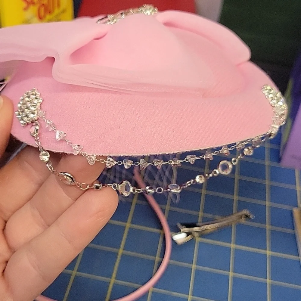 Bohend FASCINATOR Elegant Pink Flower Rhinestine Veil New